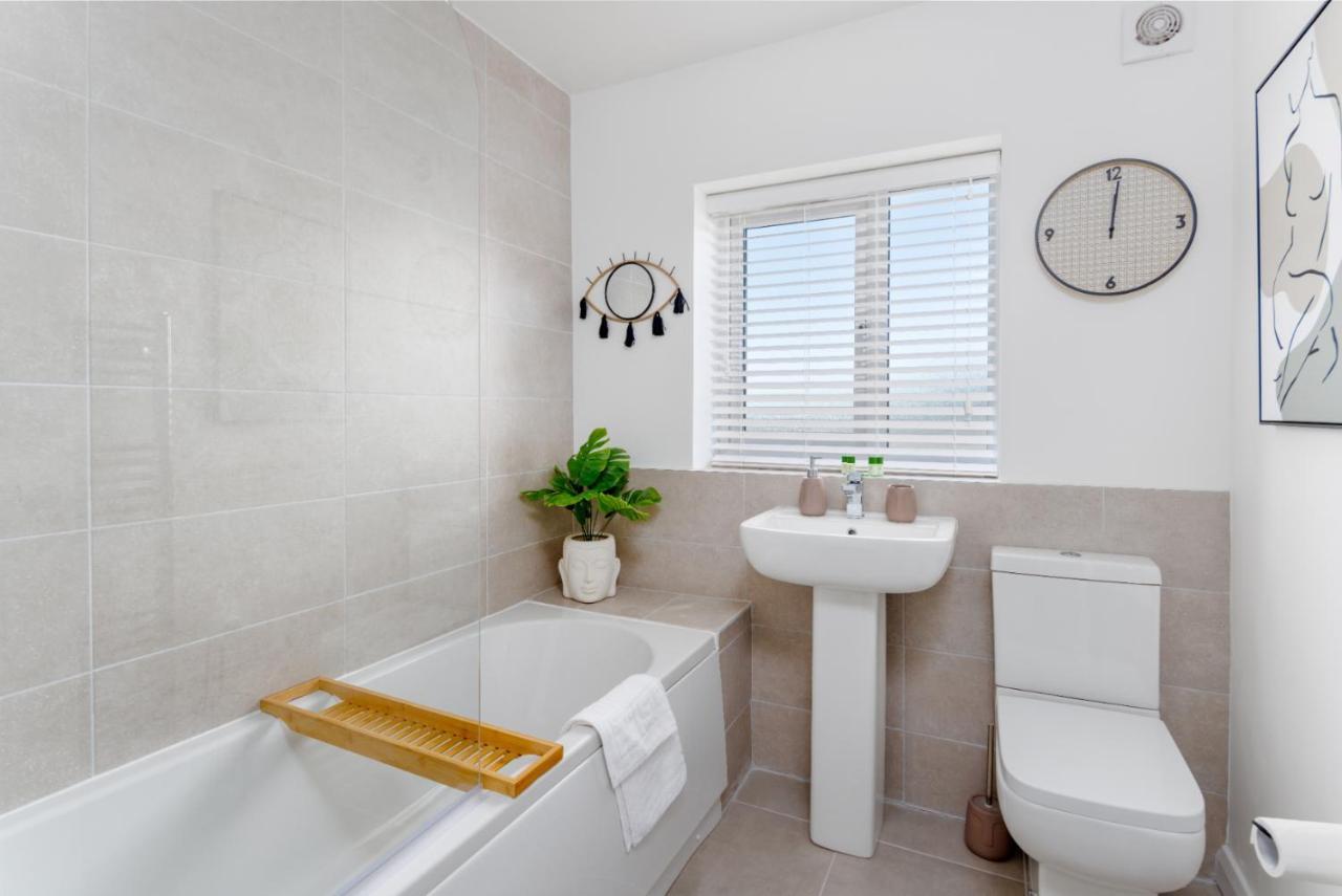 Holiday home Everton Valley House - Air Host & - Close To Centre